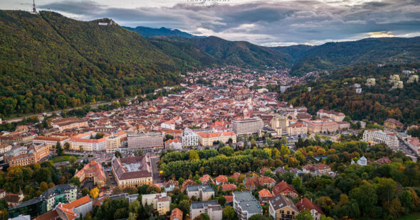 Brasov Old Town and Mt Tampa, photo © Dani Toma